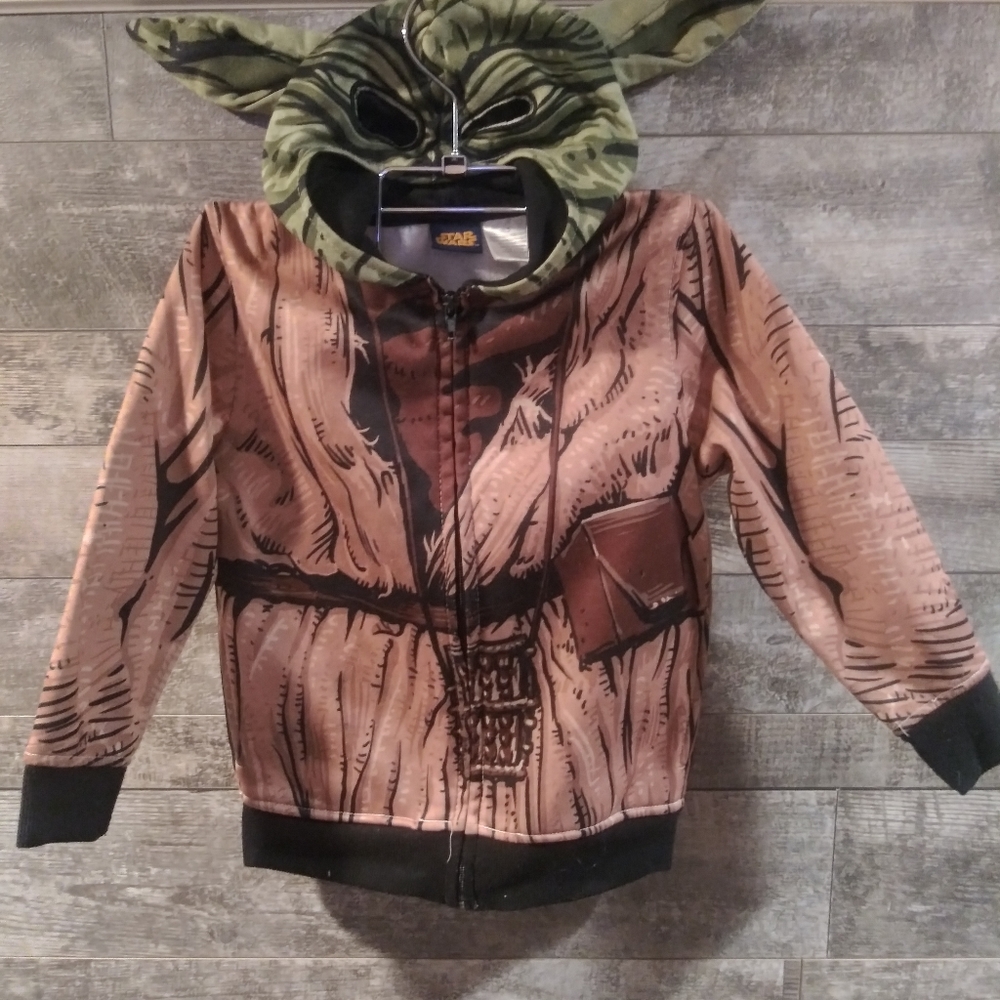 Star Wars kids Yoda hoodie with eyeholes on hood